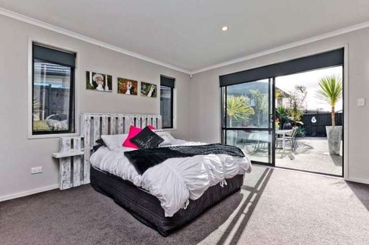 2 Steamer Road Silverdale_13