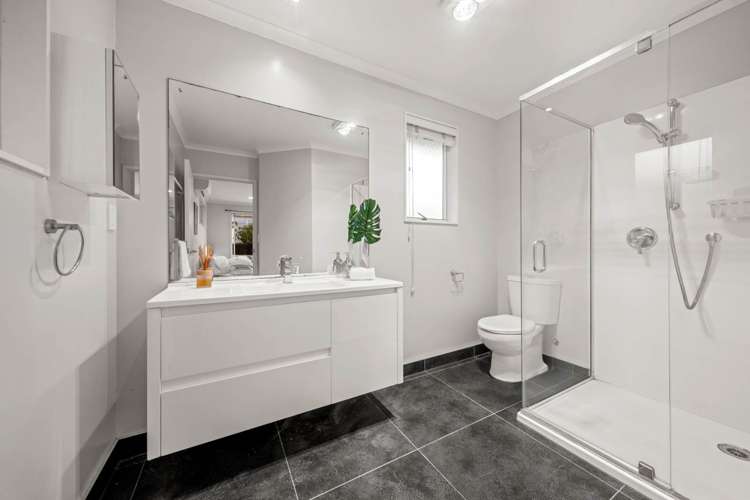 18 Huntington Park Drive Greenhithe_20