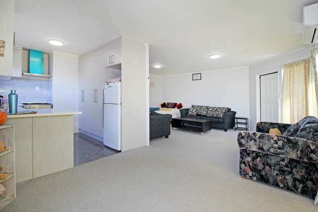 2/20 Rosebank Road Papatoetoe_4