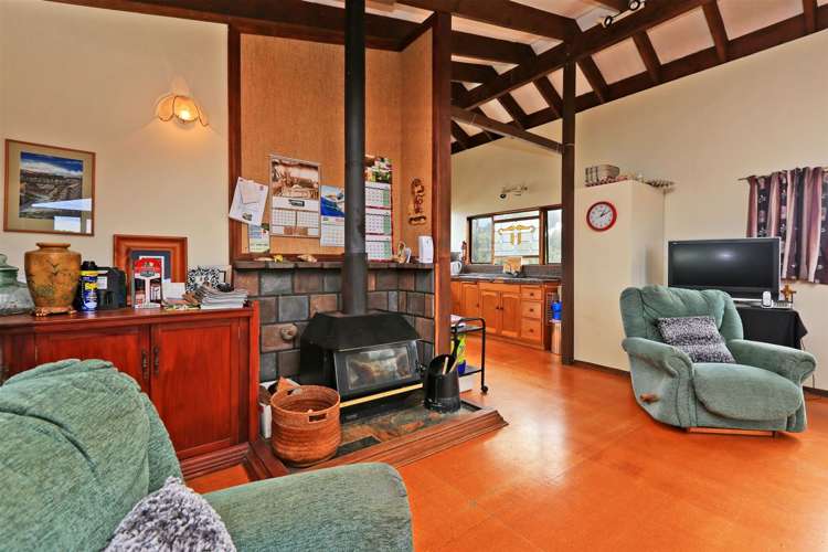 66 Gillies Crescent Waimarama_5