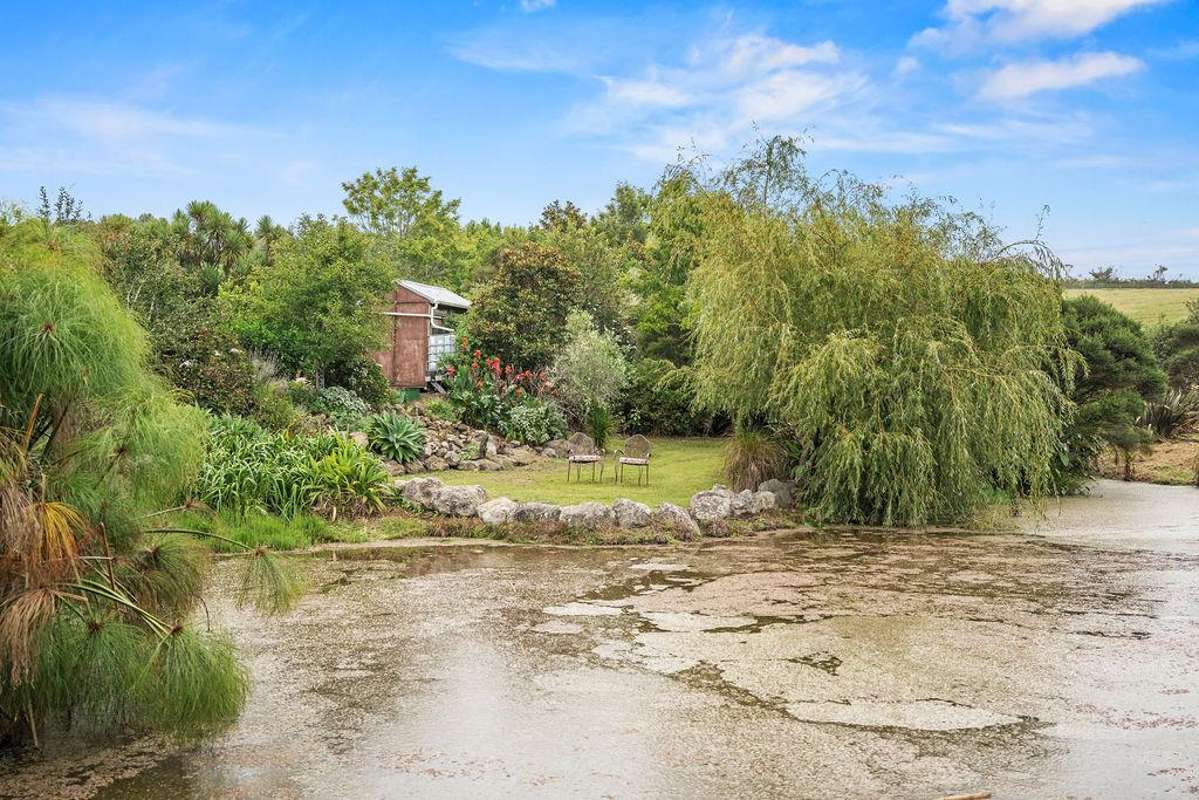 747 Three Mile Bush Road_1