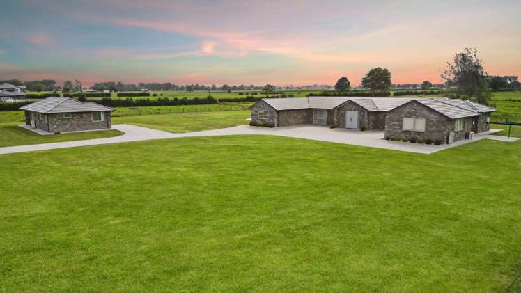 385 Greenhill Road_0