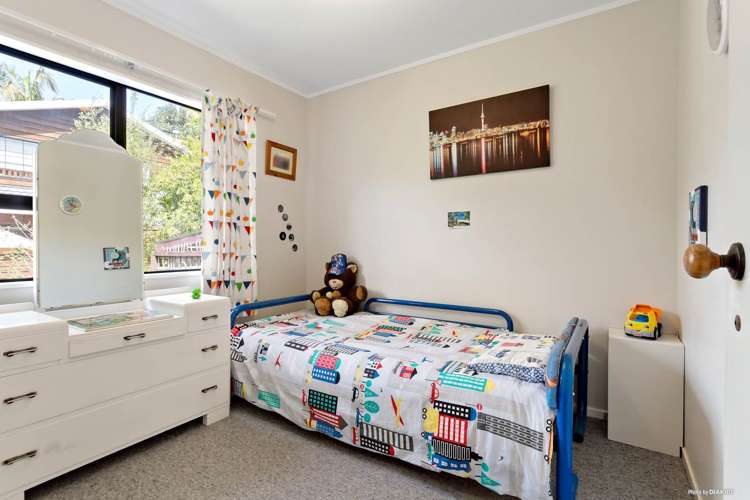 2/9a Long Bay Drive Torbay_11