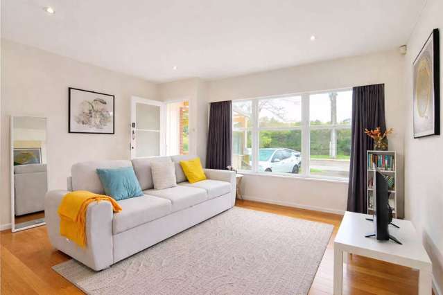 2/56A Killarney Street Takapuna_3