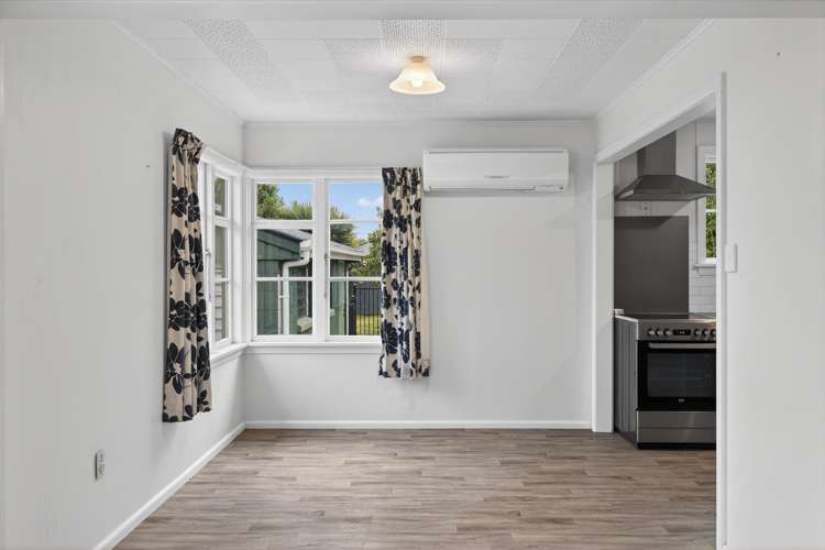 44 Willryan Avenue New Brighton_6