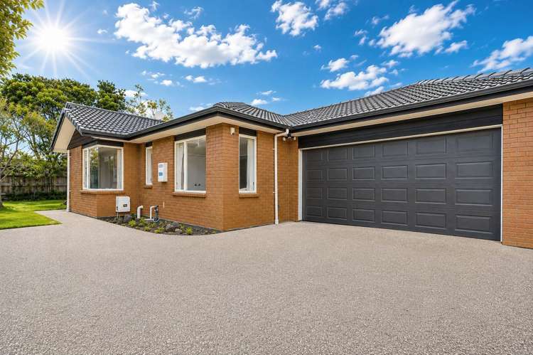 24 Hardley Avenue_0