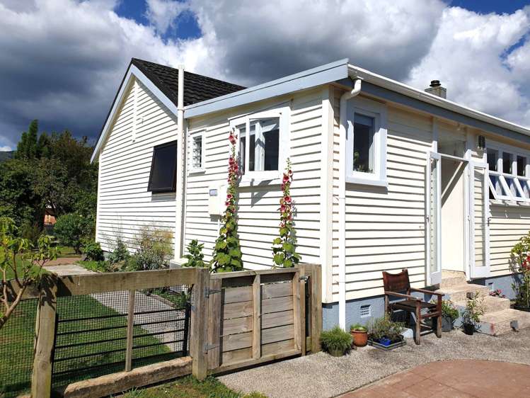 11 Follis Street Te Aroha_11