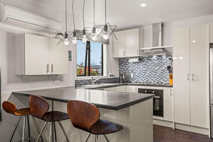 2/138 Kerrs Road_4