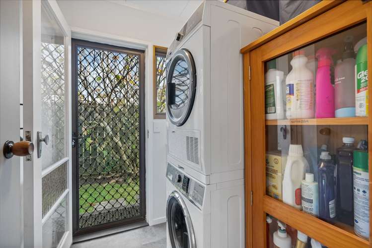 51A Mains Avenue Kensington_16