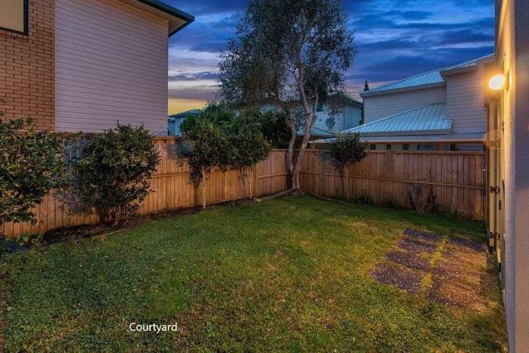 39 Verdale Circle Glen Eden_17