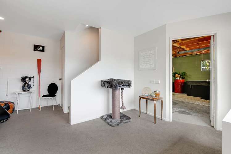 61 Polkinghorne Drive Manly_21