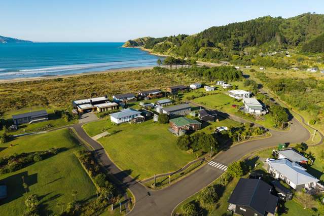 2 Torea Way Mahia_2