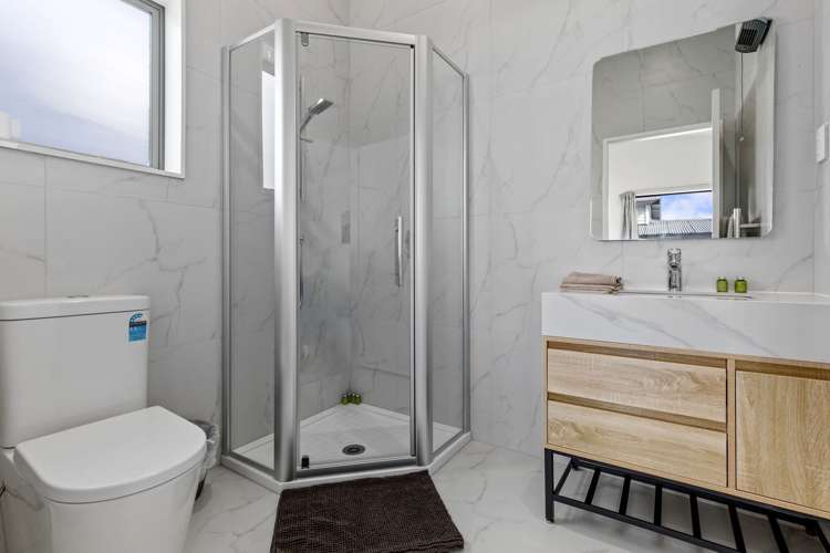 32a Gulf View Road Murrays Bay_15