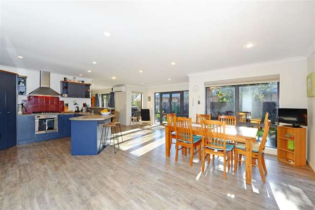 6 John Morel Place Parklands_1