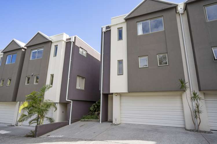 23/21 Hunters Park Drive Three Kings_3