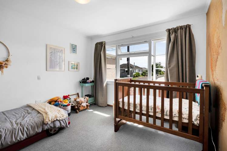 117 Seaview Road Westown_10