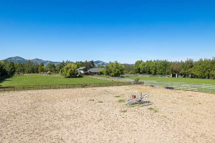 130 School Road South Mosgiel_18