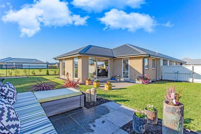 49 Koura Drive Rangiora_1