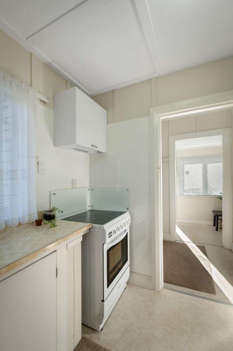 65 Beach Road Waihi Beach_17