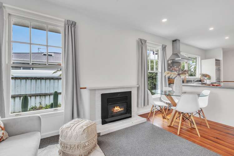 43 Birchfield Avenue Dallington_6