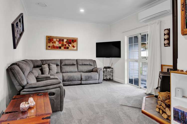 1288 Normanby Road Manaia_13
