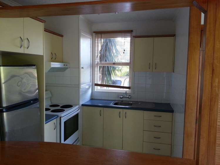 1/4 Sydney Street Hauraki_7