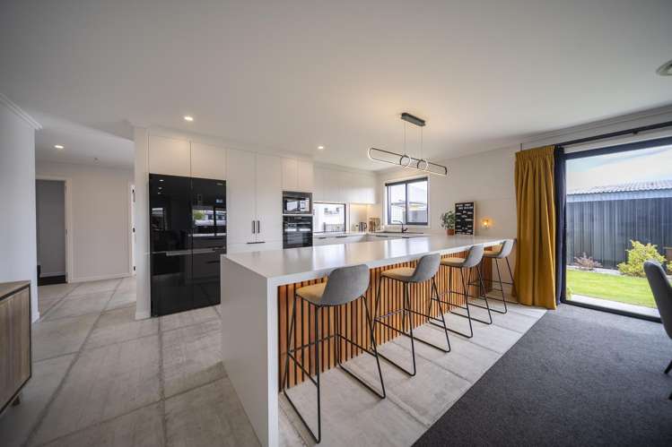 10 Orbell Crescent_2