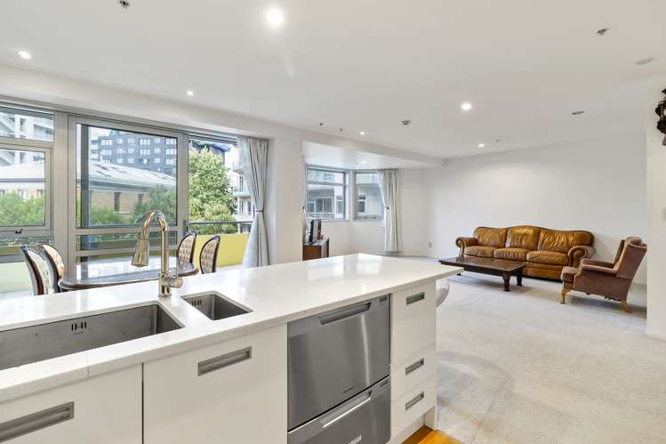 3f/205 Hobson Street Auckland Central_1