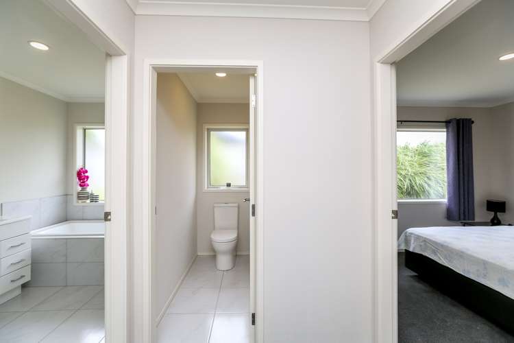 14 Ryder Drive Waiwhakaiho_14