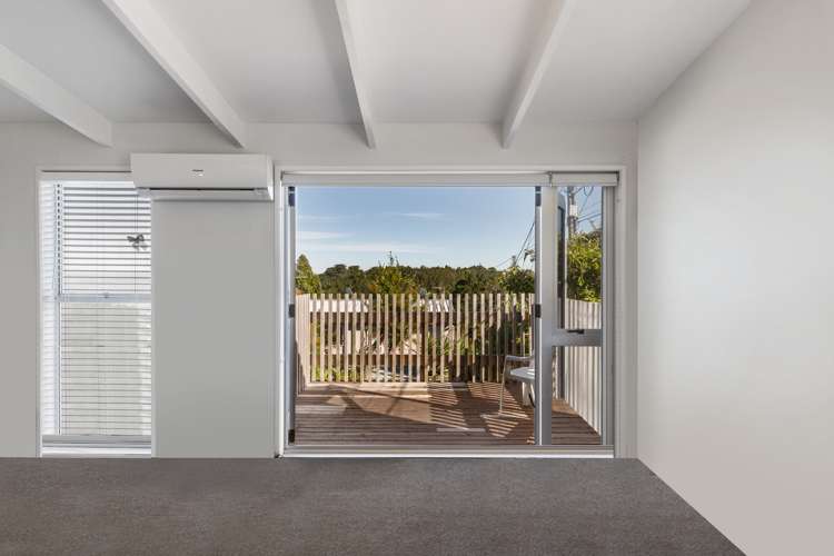 4/7 Balmain Road Birkenhead_3