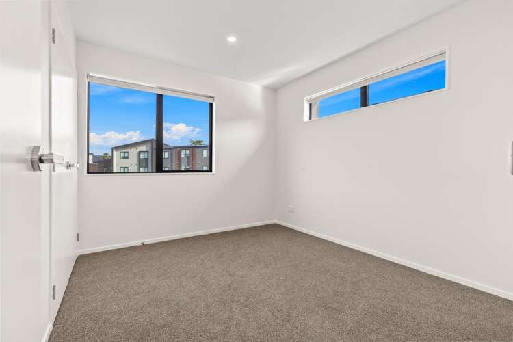 10/60 Selo Street Glen Eden_11