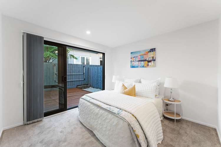 6C Tiroroa Avenue Te Atatu South_15