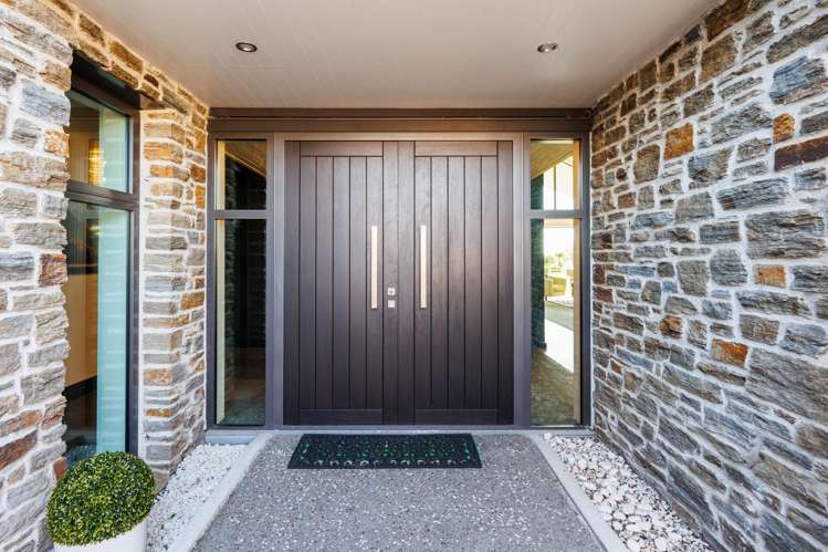 21 The Strand Fitzherbert_7