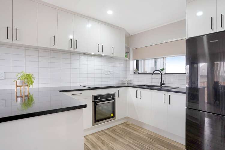 2/10 Charisma Place Randwick Park_7