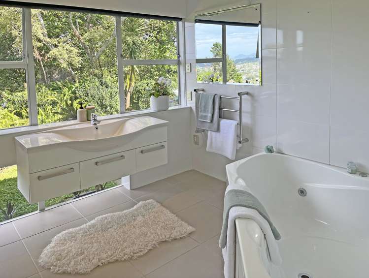 107a Hospital Road Horahora_18