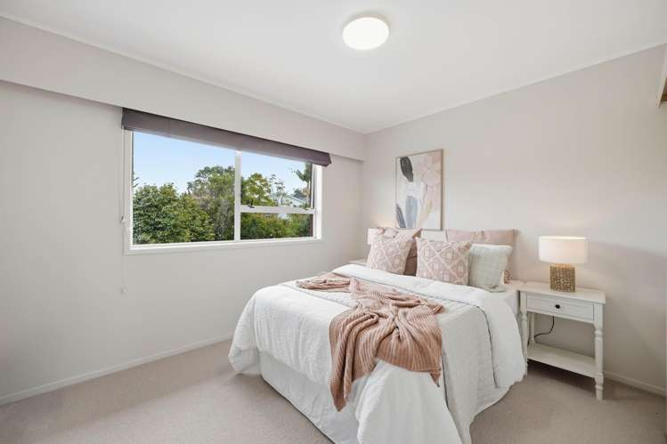 2/3 Bronwyn Place Torbay_17