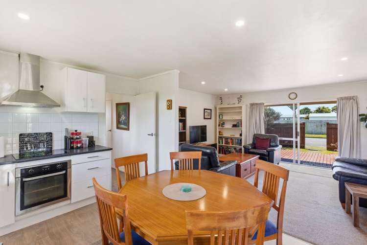 2 Cargill Street Levin_20