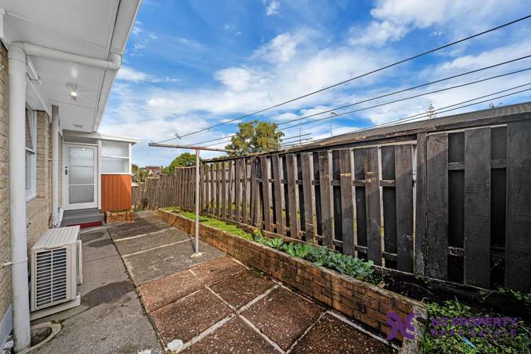 2/17 Jenelin Road Glendene_12
