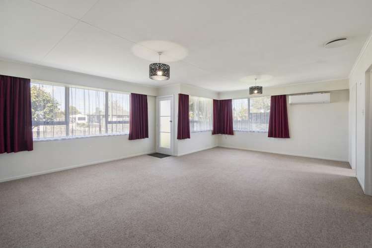 32 Camden Street Feilding_9