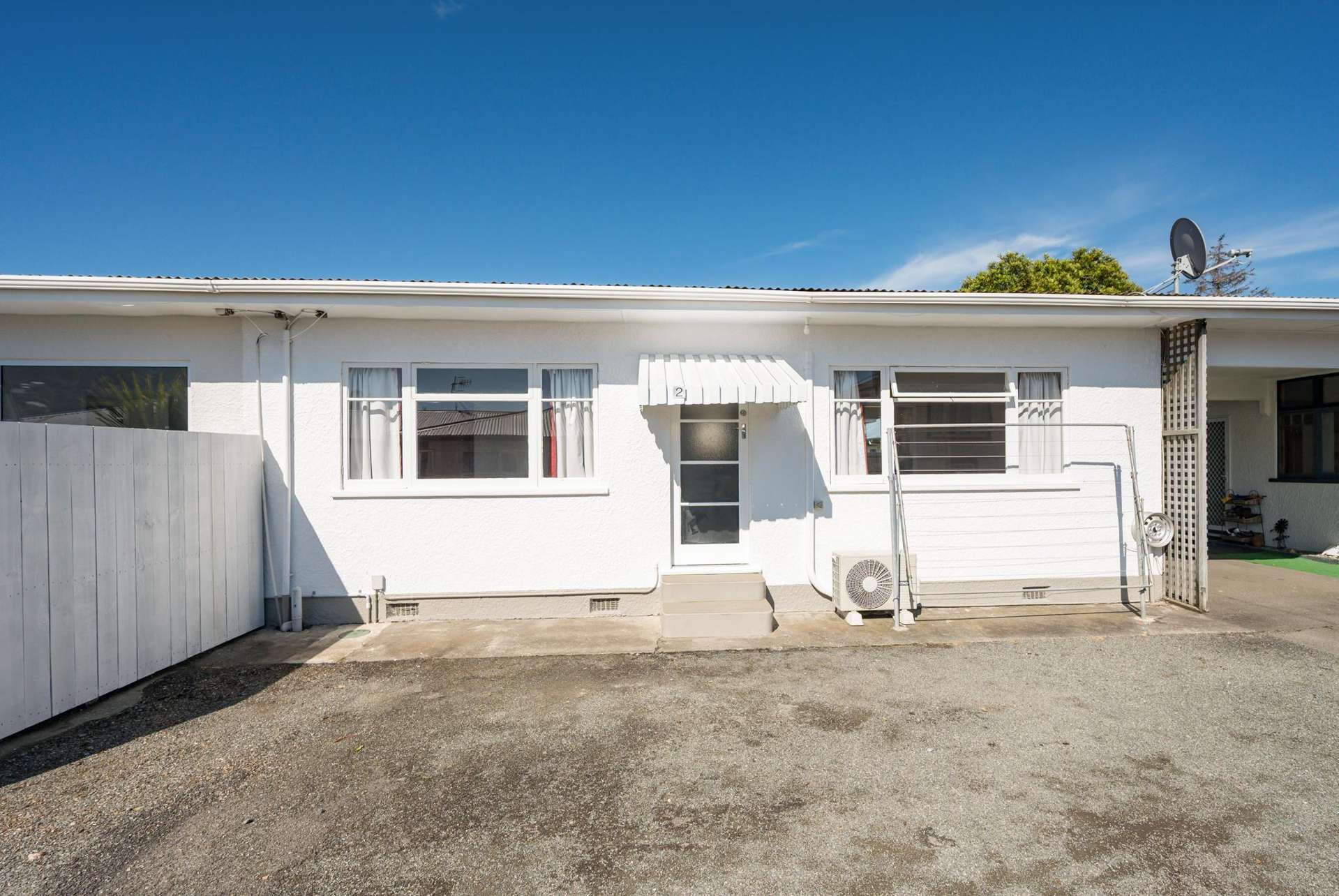 2/12 Golf Road Tahunanui_0