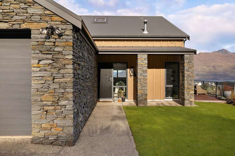 1 Stone Ridge Place Queenstown_3