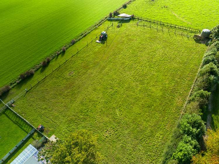 1349 Queen Charlotte Drive Anakiwa and Surrounds_23