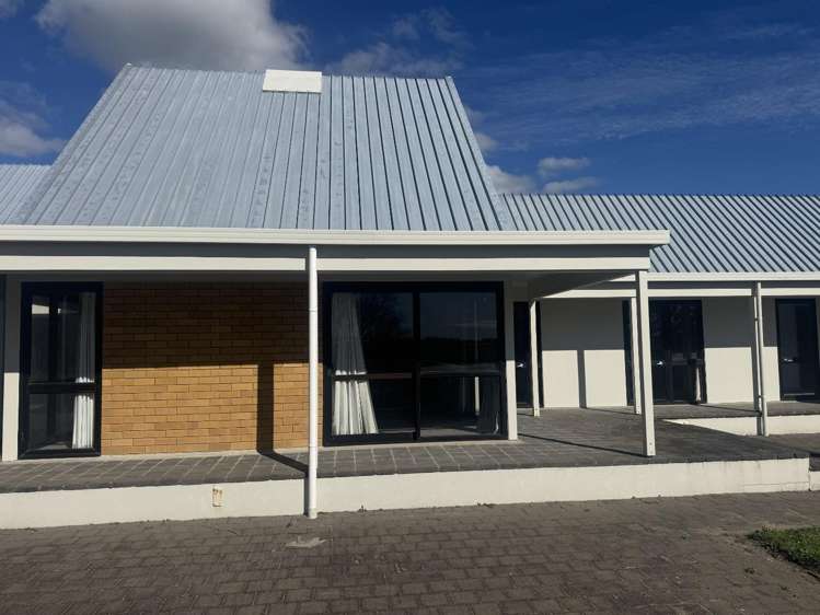 2200A State Highway 2 Pukehina_11
