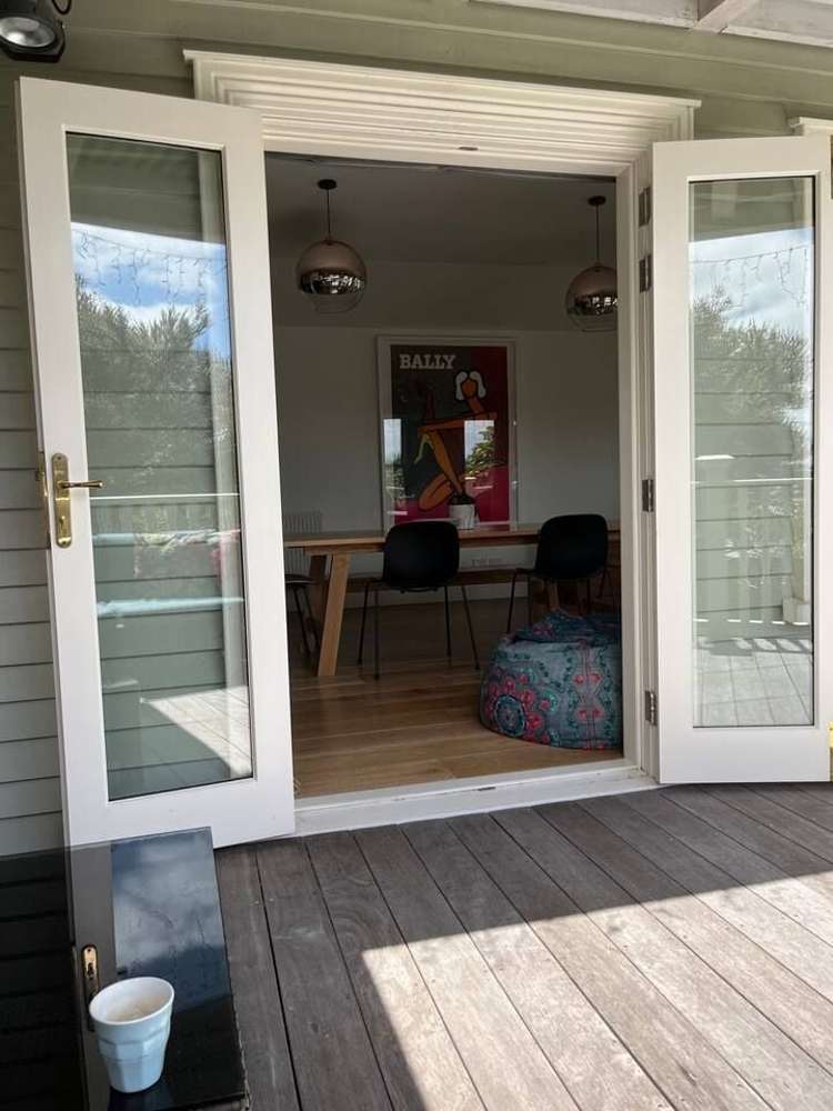 Upper Floor/18 Tutanekai Street Grey Lynn_9