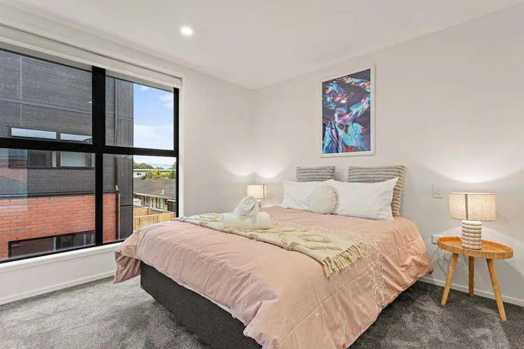 14N/51 Te Kanawa Crescent Henderson_5