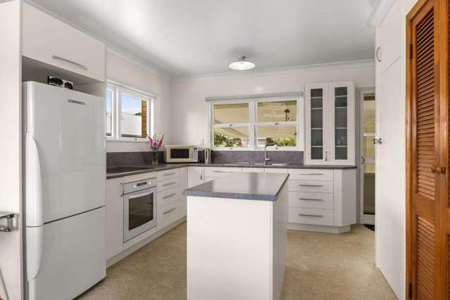 6 Wentworth Place Te Kamo_3