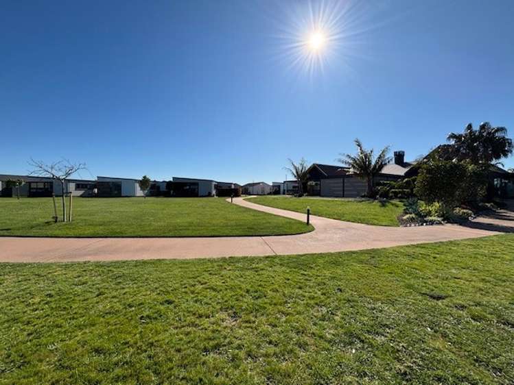 107/61 Golden Sands Drive Papamoa_15