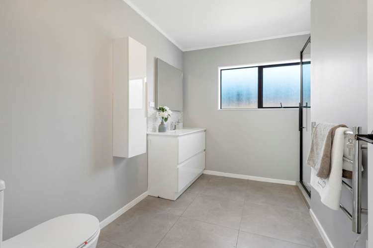 1/718 East Coast Road Pinehill_18