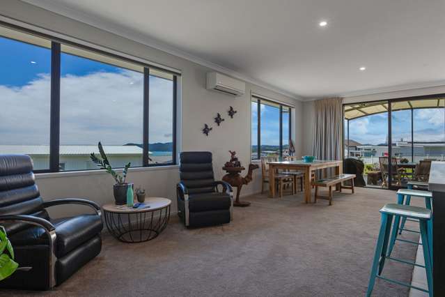 31 Eagles Way Cable Bay_4