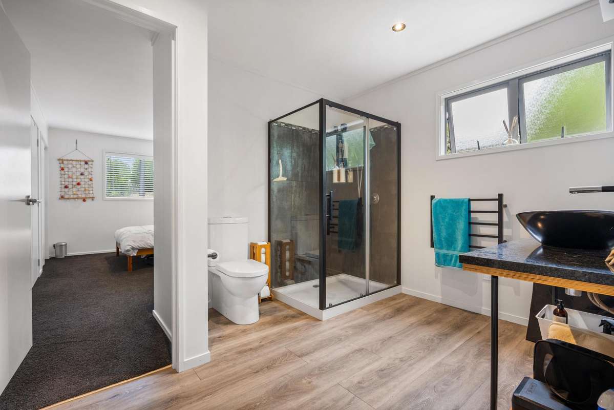 30 McCullough Road_3